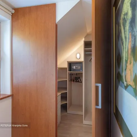 Apartmaji Potepuh Lägenhet *