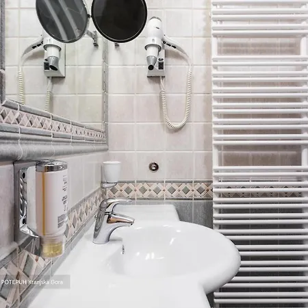 Апартаменты Apartmaji Potepuh Краньска Гора