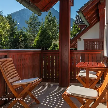 Apartmaji Potepuh Lägenhet Kranjska Gora