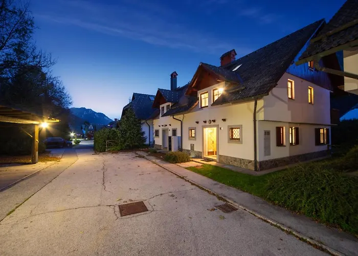 Apartmaji Potepuh * Kranjska Gora