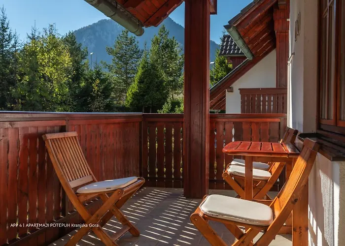 Apartmaji Potepuh شقة كْرانْيِسكا غورا